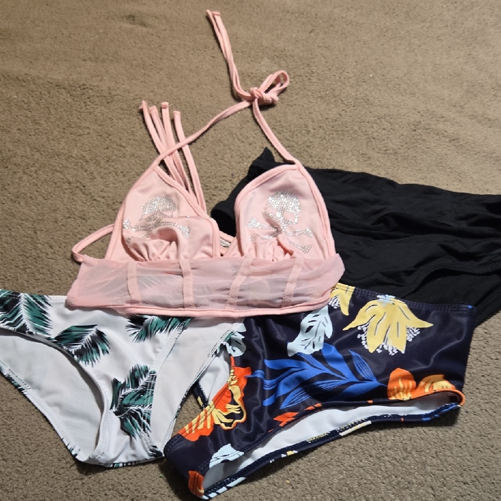 SKIMS Light Pink Bikini Top with Black and Multicolor Bottoms